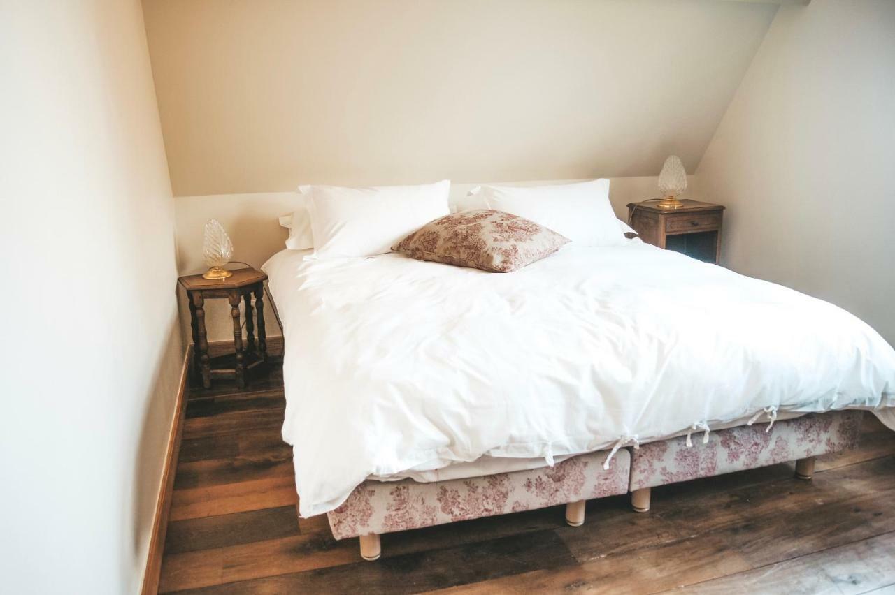 "La Girelle, Bord De Mer" Bed & Breakfast Honfleur Ngoại thất bức ảnh